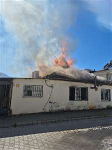 Fethiye'de tek katlı evde yangın haberi