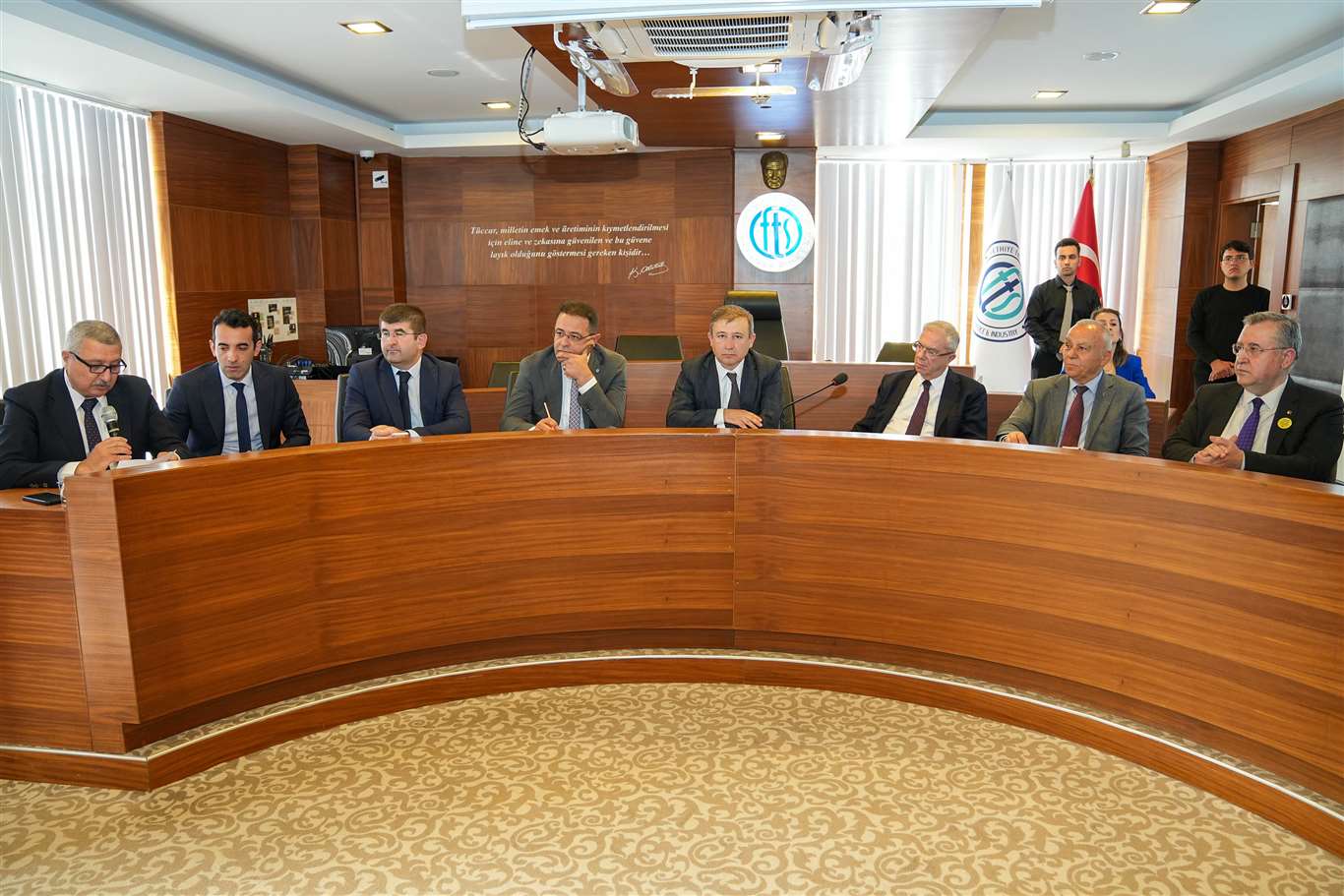    Fethiye'de turizm için iklim zirvesi: Sürdürülebilirlik vurgusu haberi