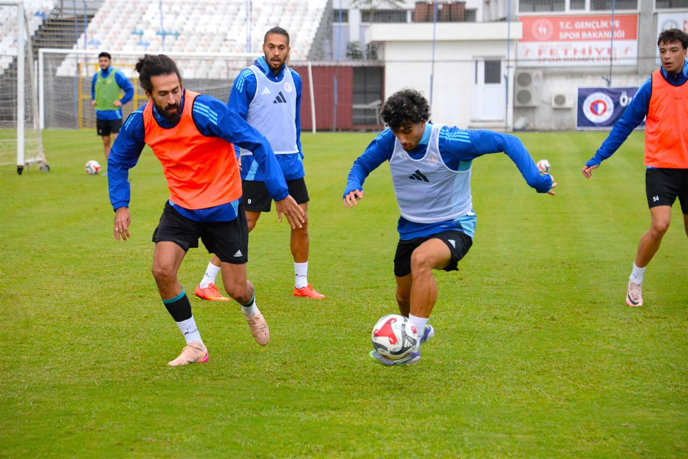 Fethiyespor, Adanaspor'u ağırlıyor haberi