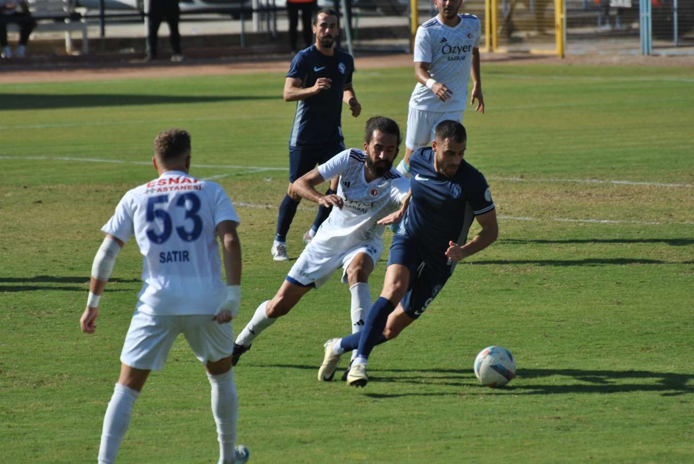 Nesine 2. Lig: Fethiyespor: 0 - Sarıyer: 1 haberi