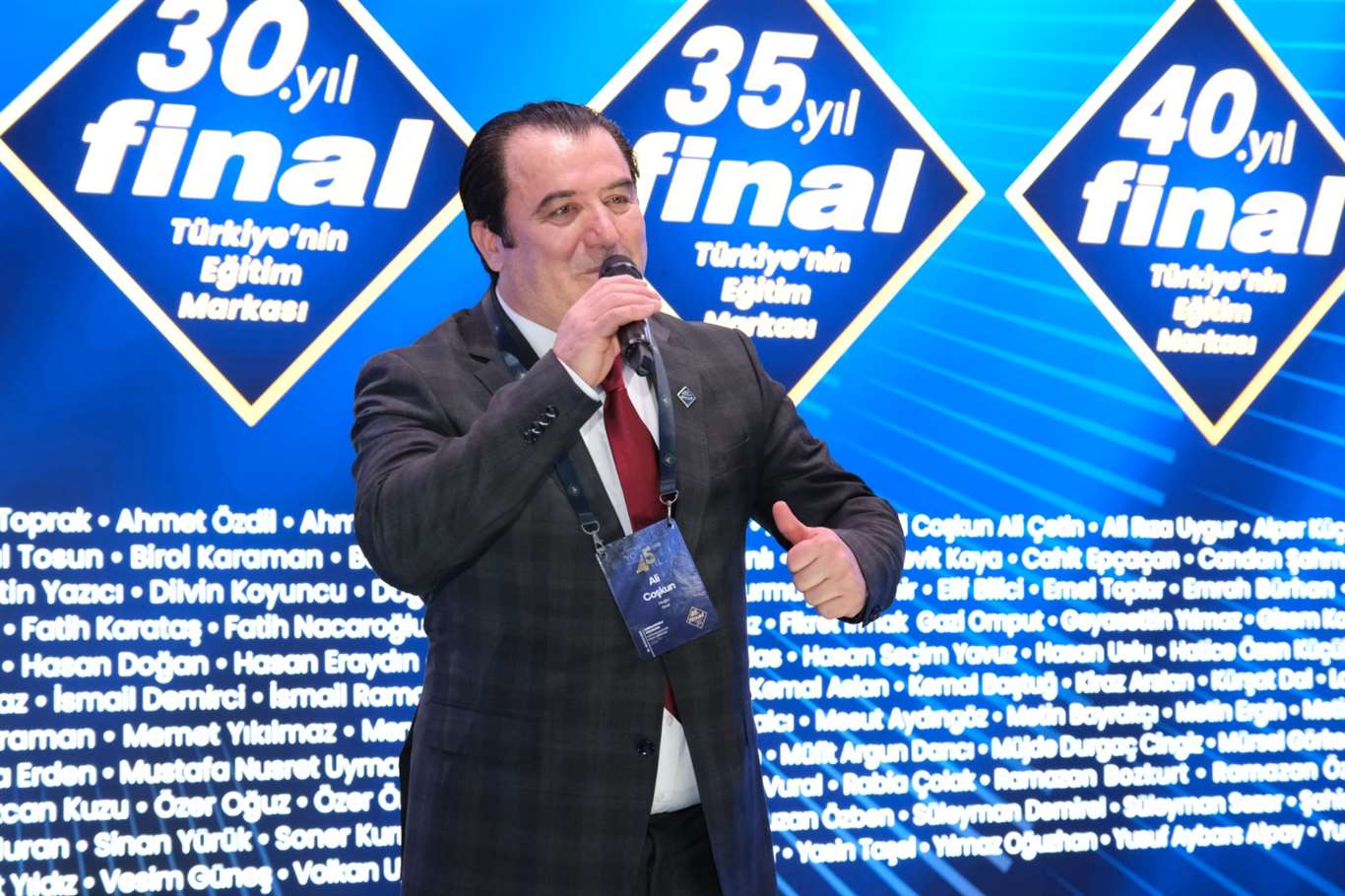       Final Eğitim Kurumları 45. Yılını Coşkuyla Kutladı haberi