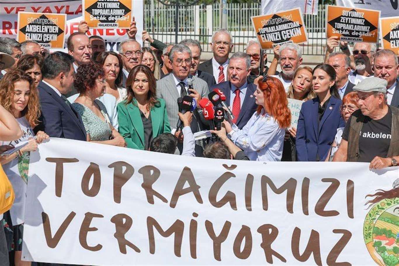 Özcan: 