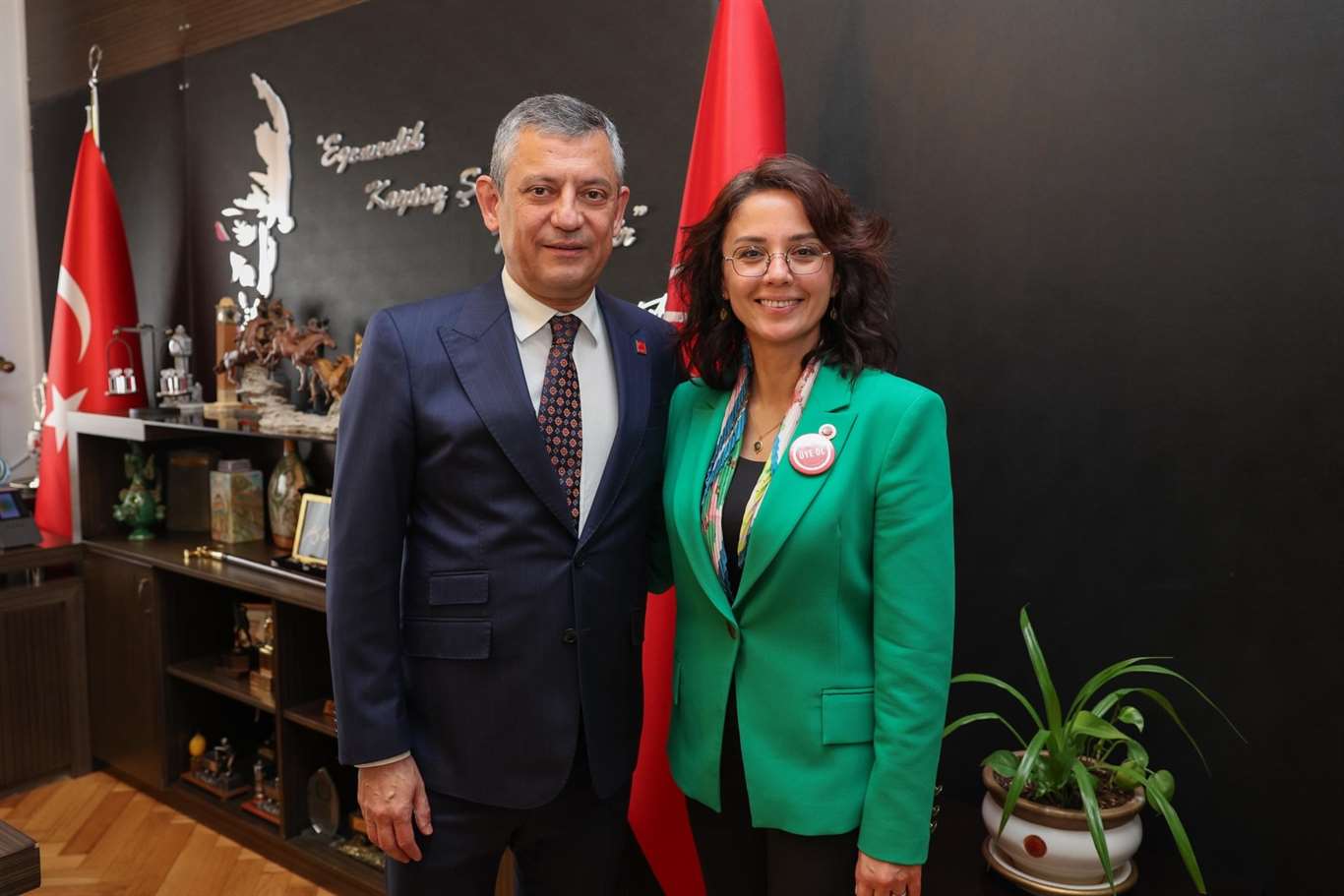    Menteşe Belediye Başkanı Gonca Köksal Aras, Ankara'da grup toplantısına katıldı haberi