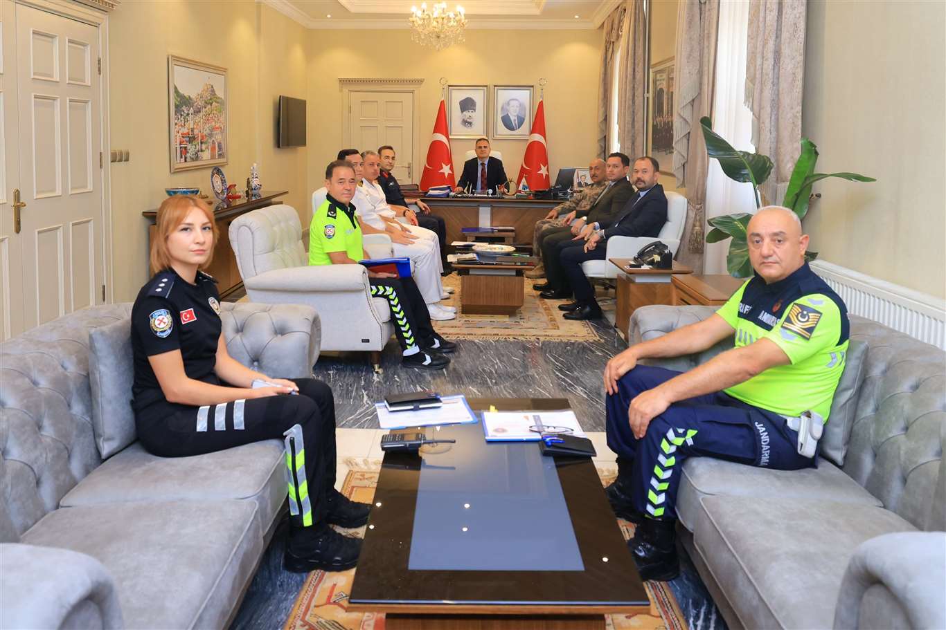 Muğla'da güvenlik ve asayiş toplantısı gerçekleştirildi haberi