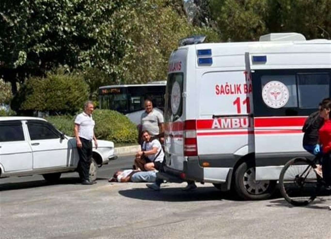 Hamile kadın motosiklet kazasında yaralandı haberi