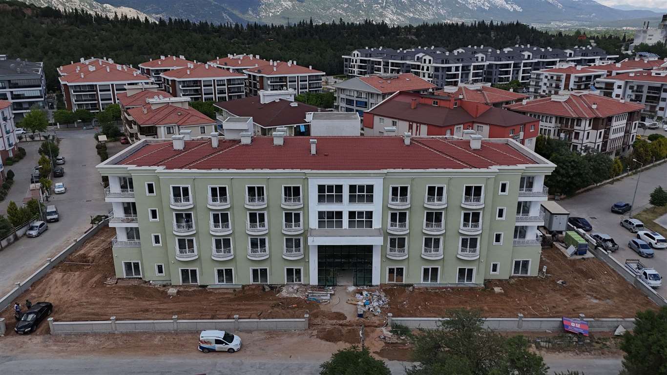  Geçmişe vefa: Hasan Özcan Yaşam Evi yükseliyor haberi