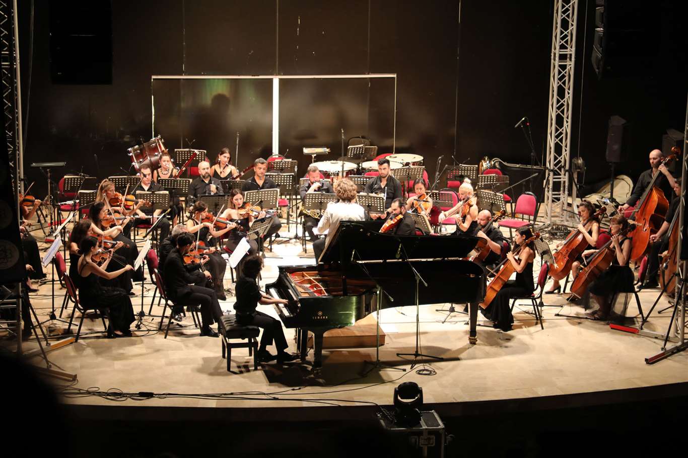       İdil Biret Müzik Festivali'ne sanatseverlerden yoğun ilgi haberi