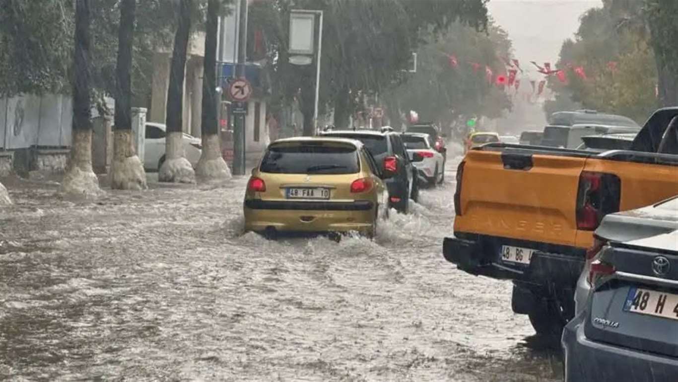 Muğla’nın 9 ilçesine şiddetli yağış uyarısı haberi