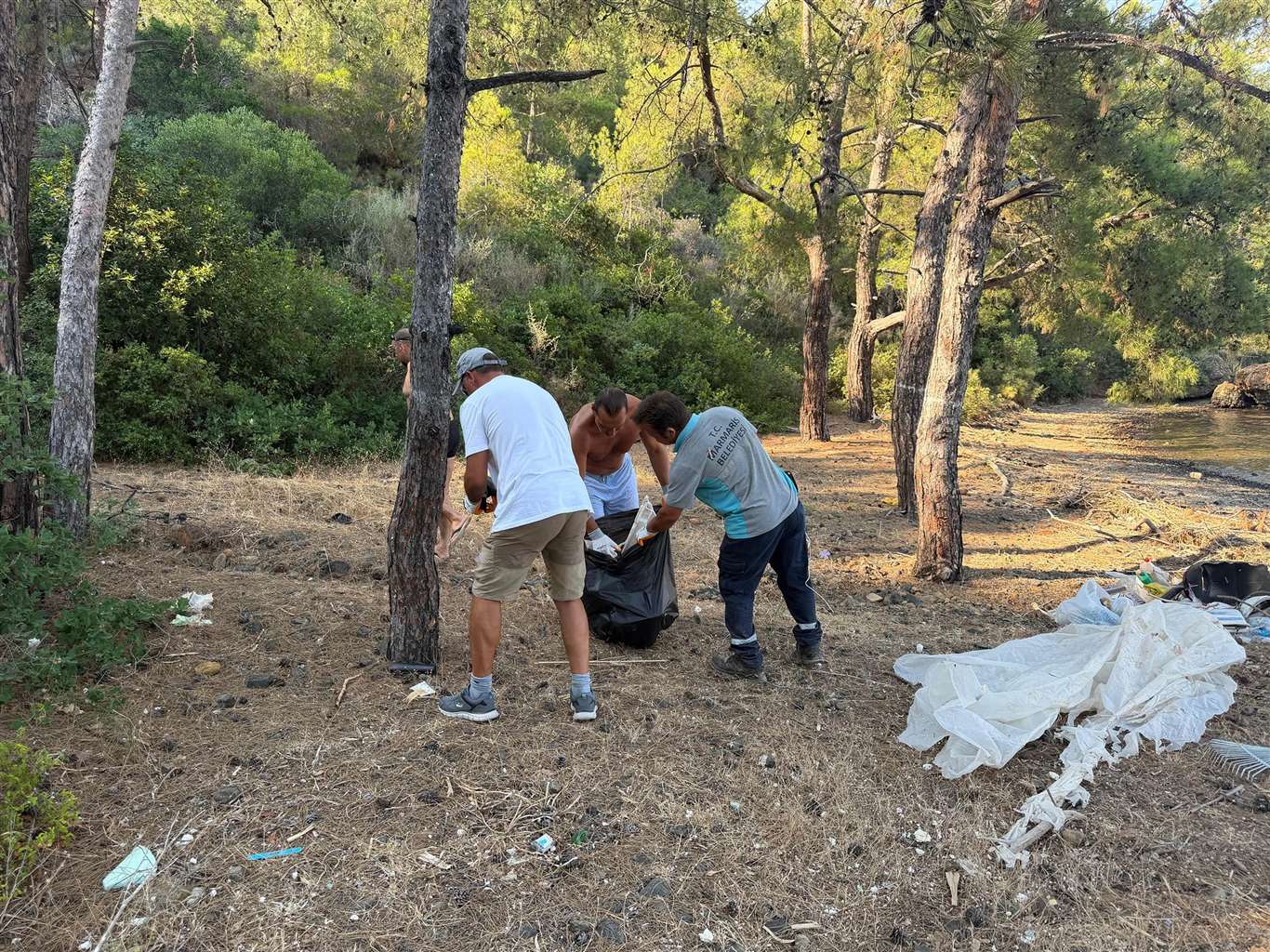 Marmaris Çamurlubük ve İnbükü'nde temizlik seferberliği haberi