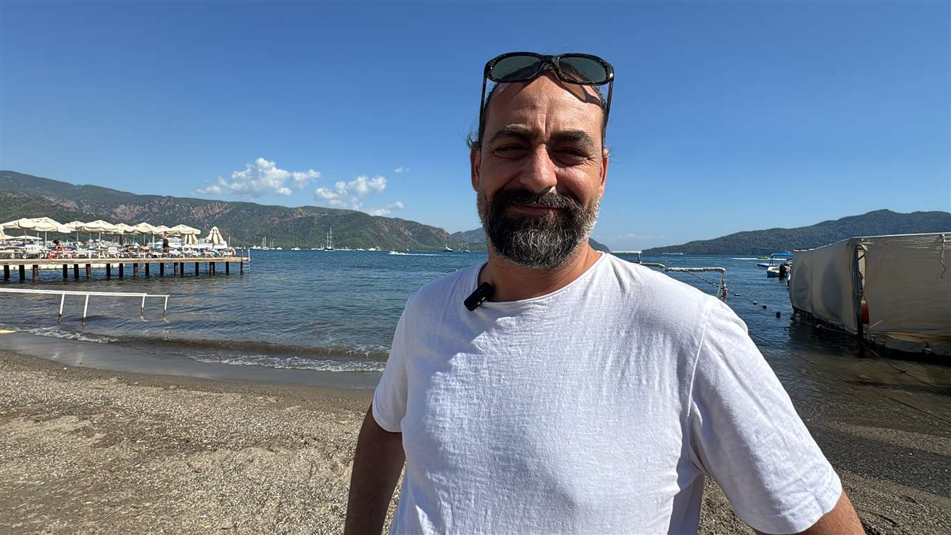 İngiltere’de şemsiye, Marmaris’te şezlong haberi