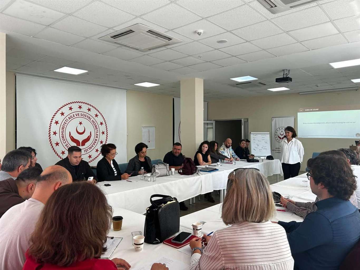 Muğla'da kamu personeline sosyal içerme eğitimi verildi haberi