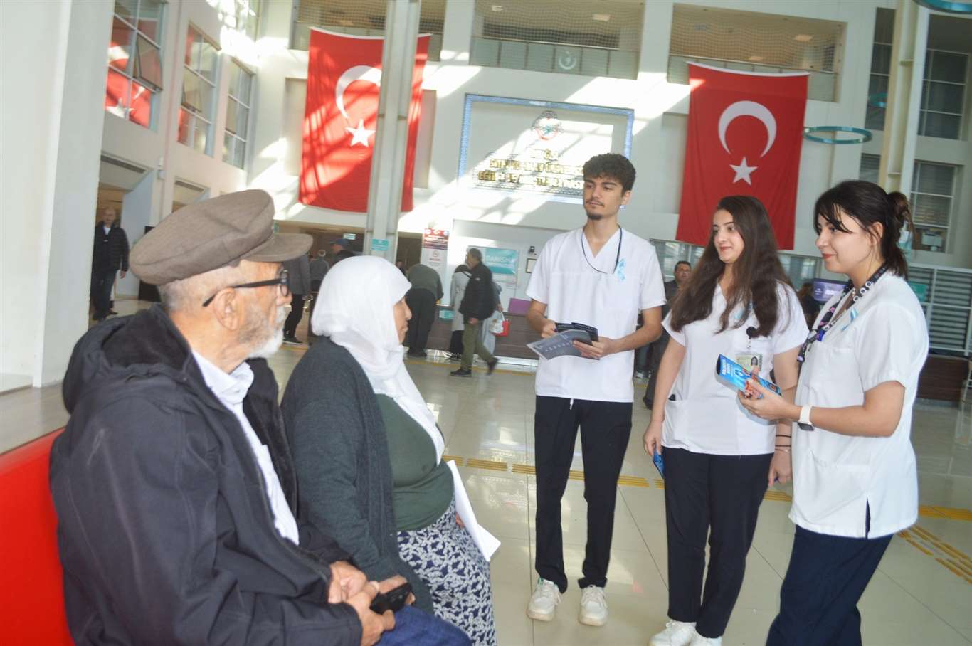 Muğla'da kolorektal kanser için bilgilendirme yapıldı haberi