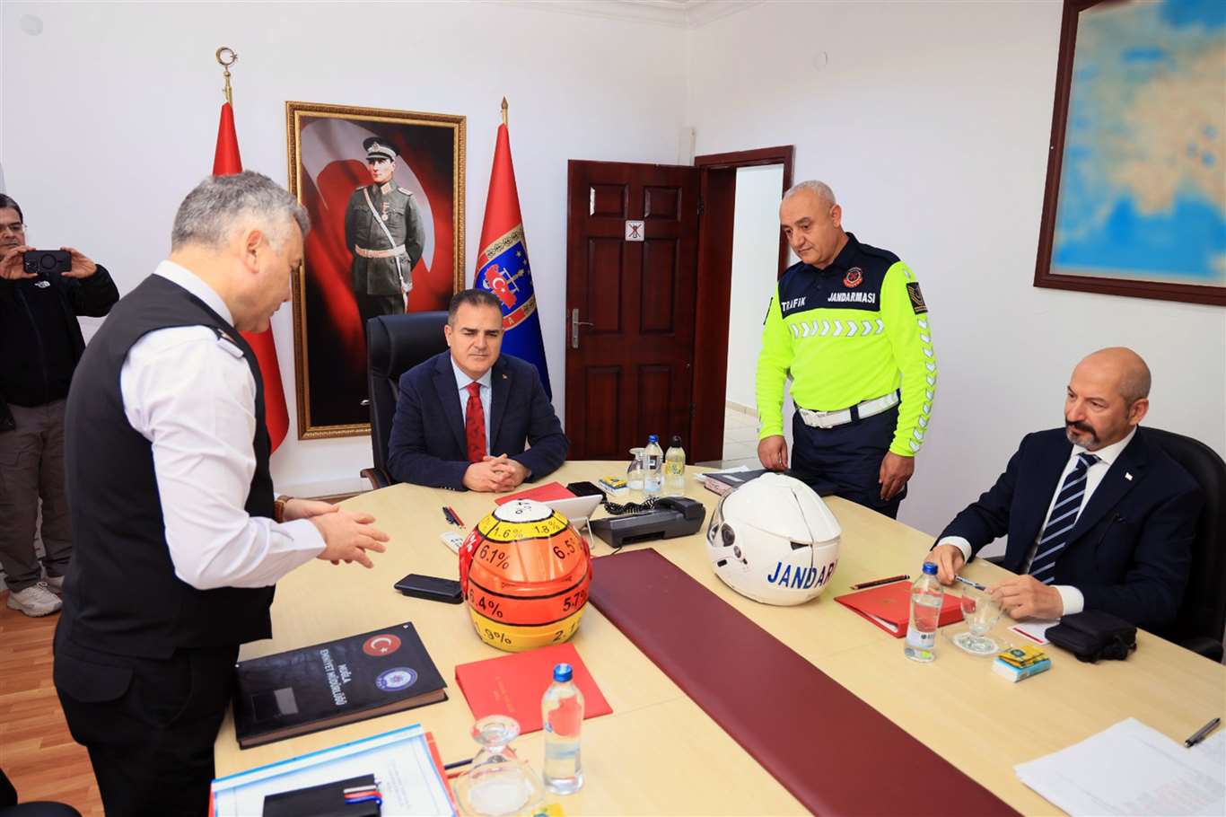  Motosiklet kullanıcılarına 'kask' uyarısı haberi