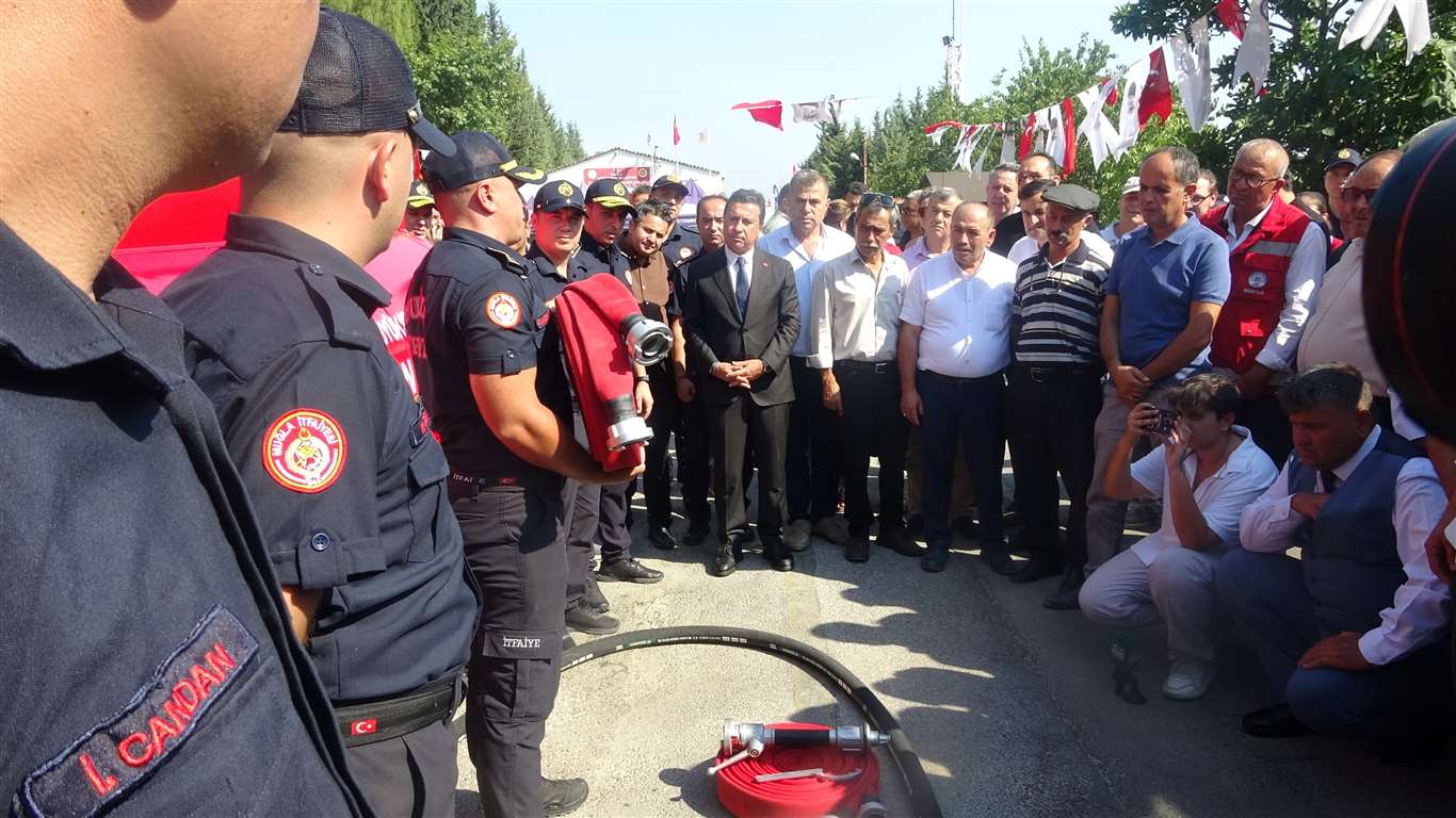 Kırsal mahallelere 25 yeni yangın tankeri teslim edildi haberi