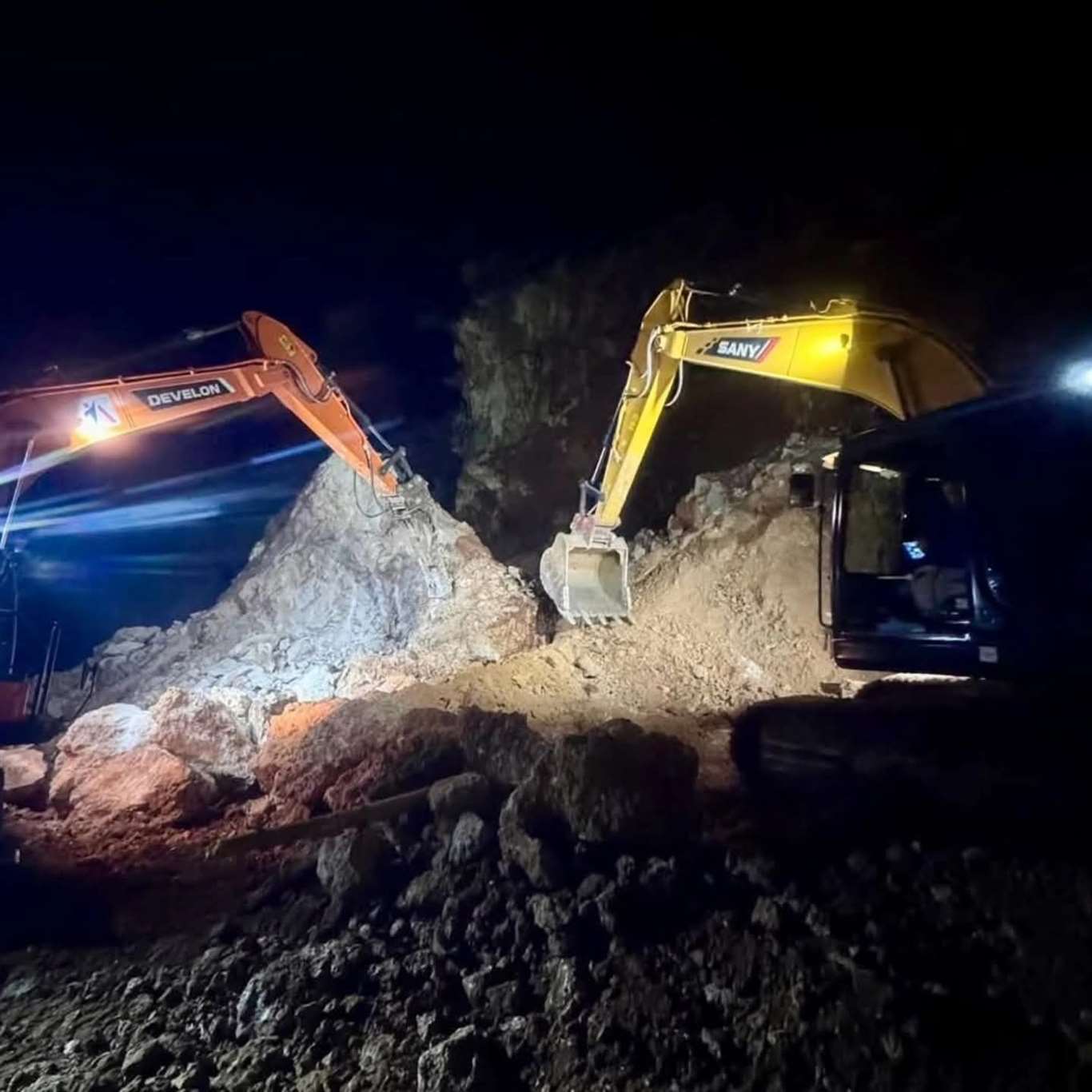Kızılbel-Söğütlü yolu yeniden ulaşıma açıldı haberi