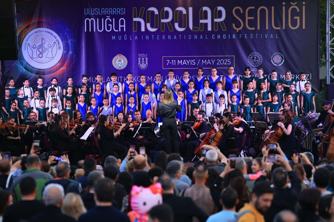 Korolar Şenliği, Cumhuriyet Meydanı'nda başladı haberi