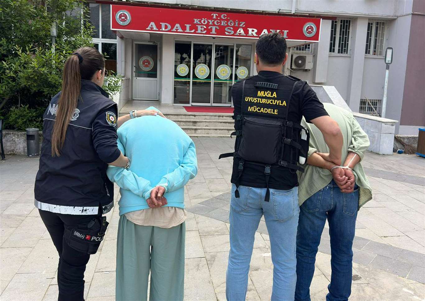 Köyceğiz'de uyuşturucu operasyonu: 2 tutuklama haberi