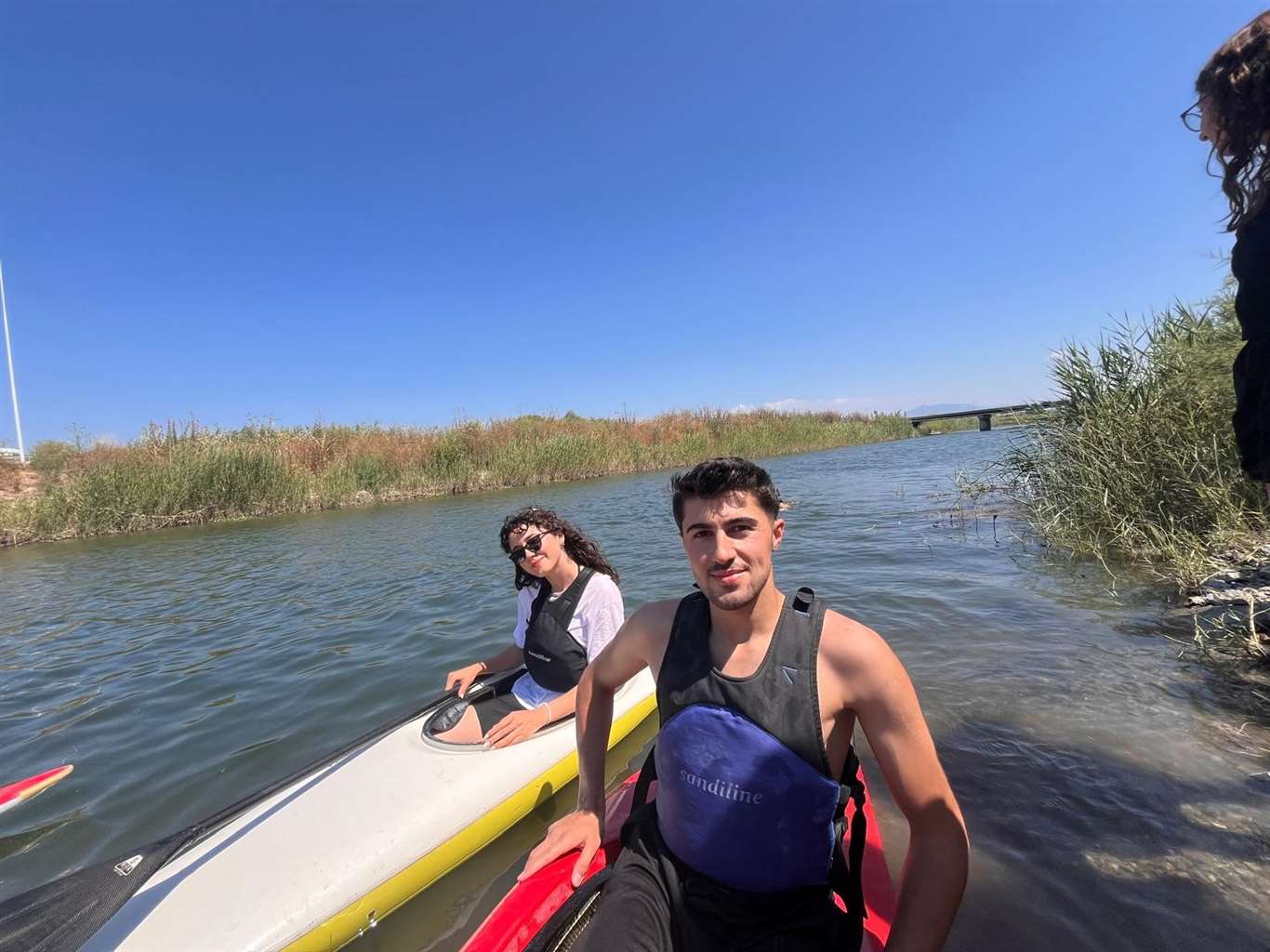 Muğla'da gençler doğa ve spor için kürek çekti haberi