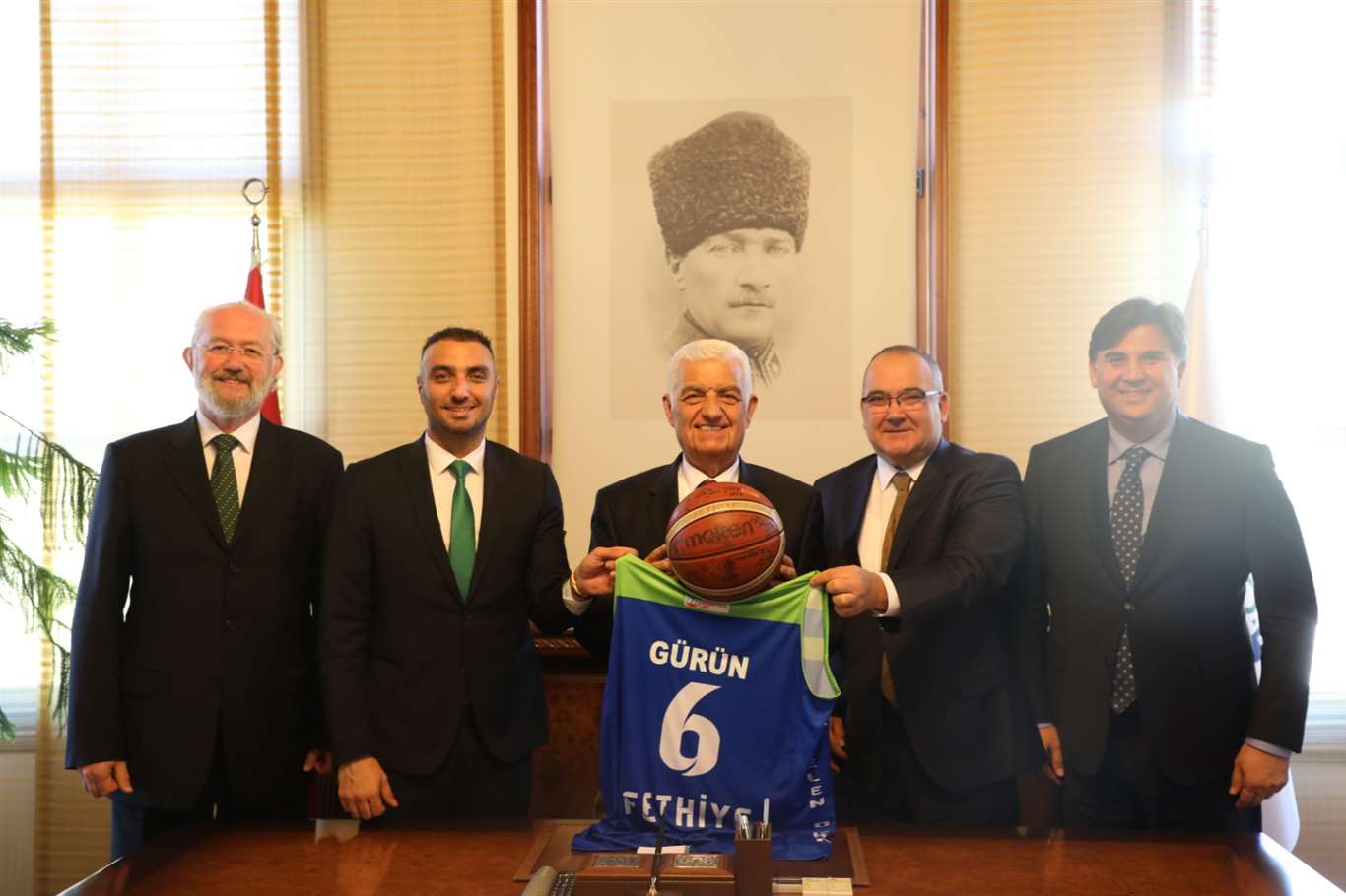    Lokman Hekim Fethiye Belediyespor'dan Başkan Gürün'e ziyaret haberi