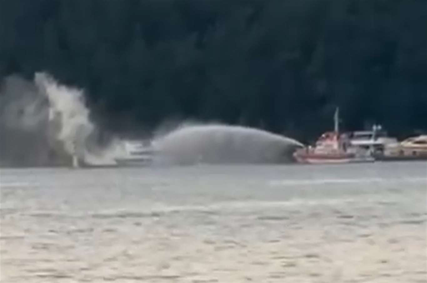  Marmaris'te motoryatta yangın paniği haberi