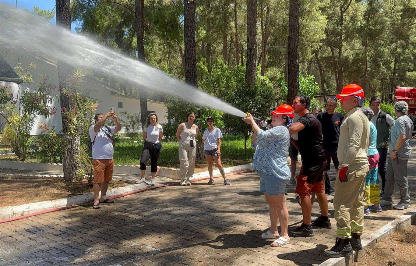 Marmaris'te orman yangın gönüllülerine eğitim verildi haberi