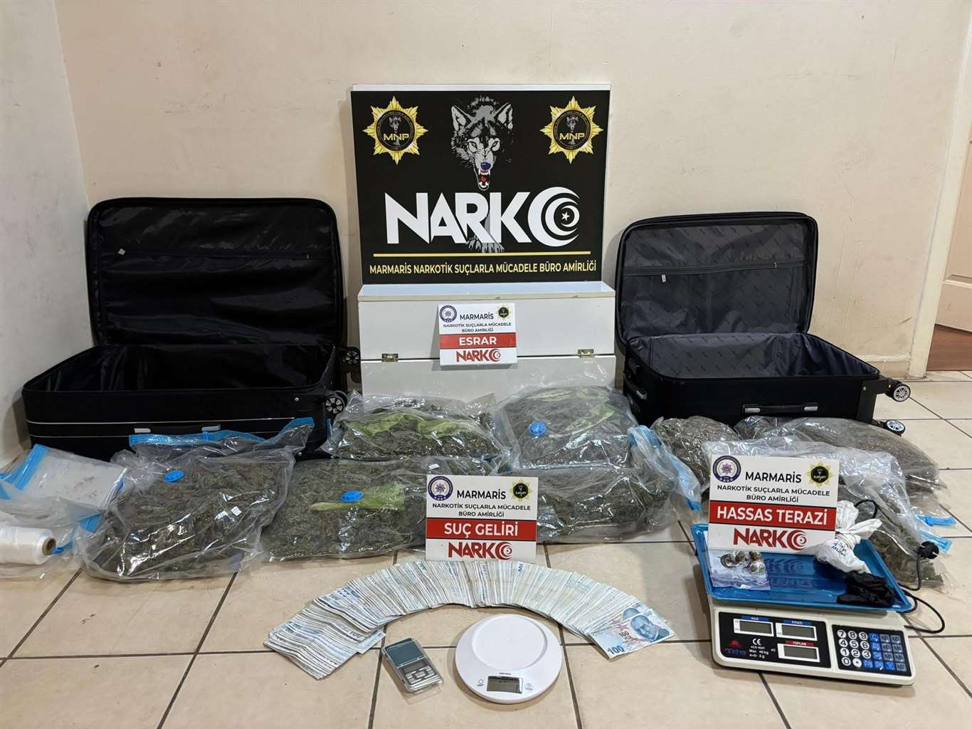    Marmaris'te uyuşturucu operasyonu: 5 şüpheli tutuklandı haberi