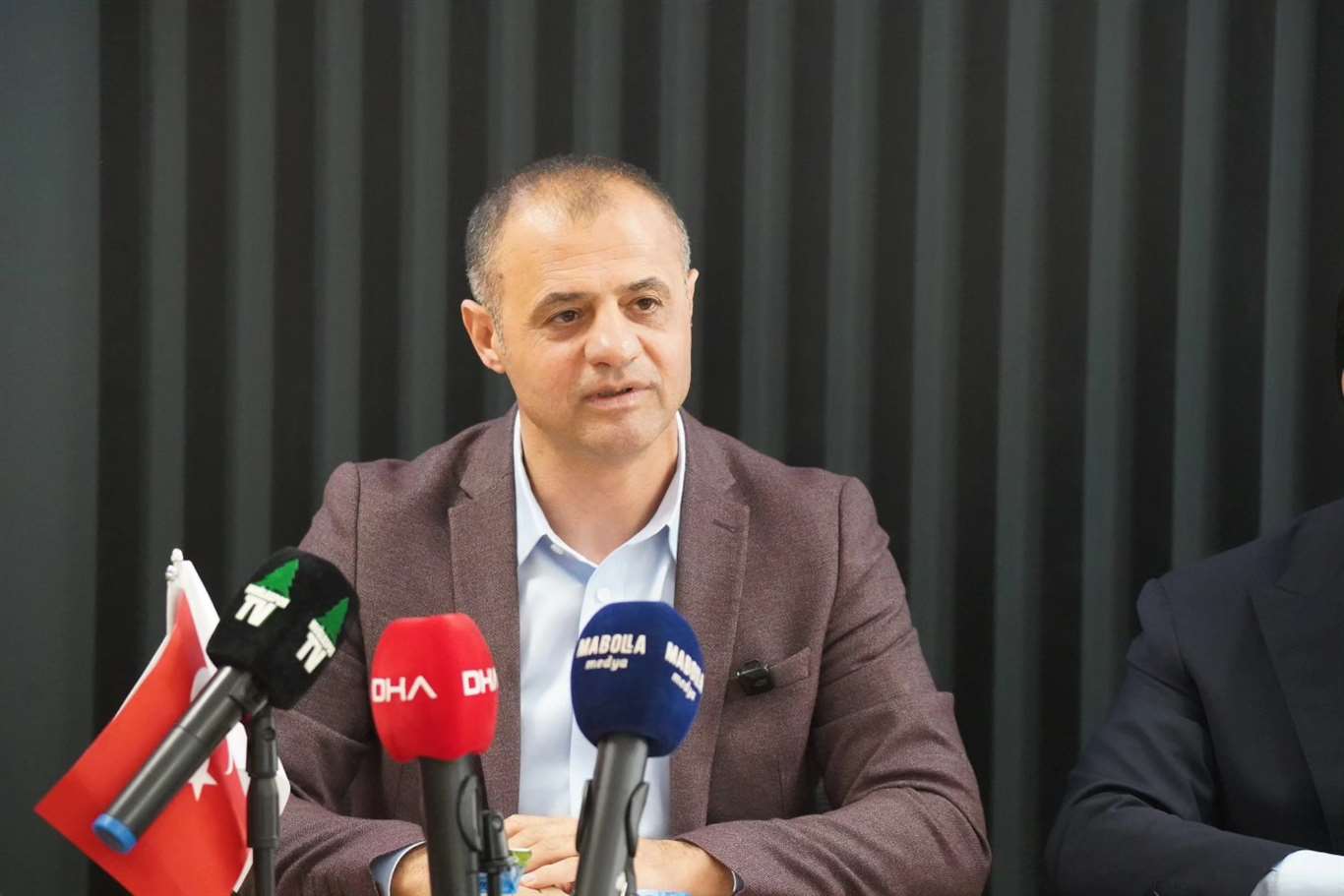 Muğlaspor Başkanı Menaf Kıyanç'tan birlik çağrısı haberi