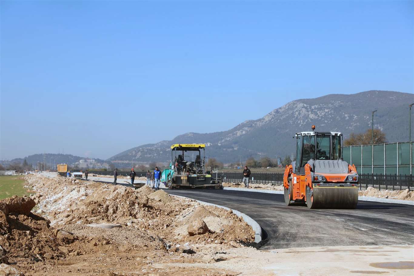 Menteşe AVM bağlantı yolu çalışmalarında sona gelindi haberi