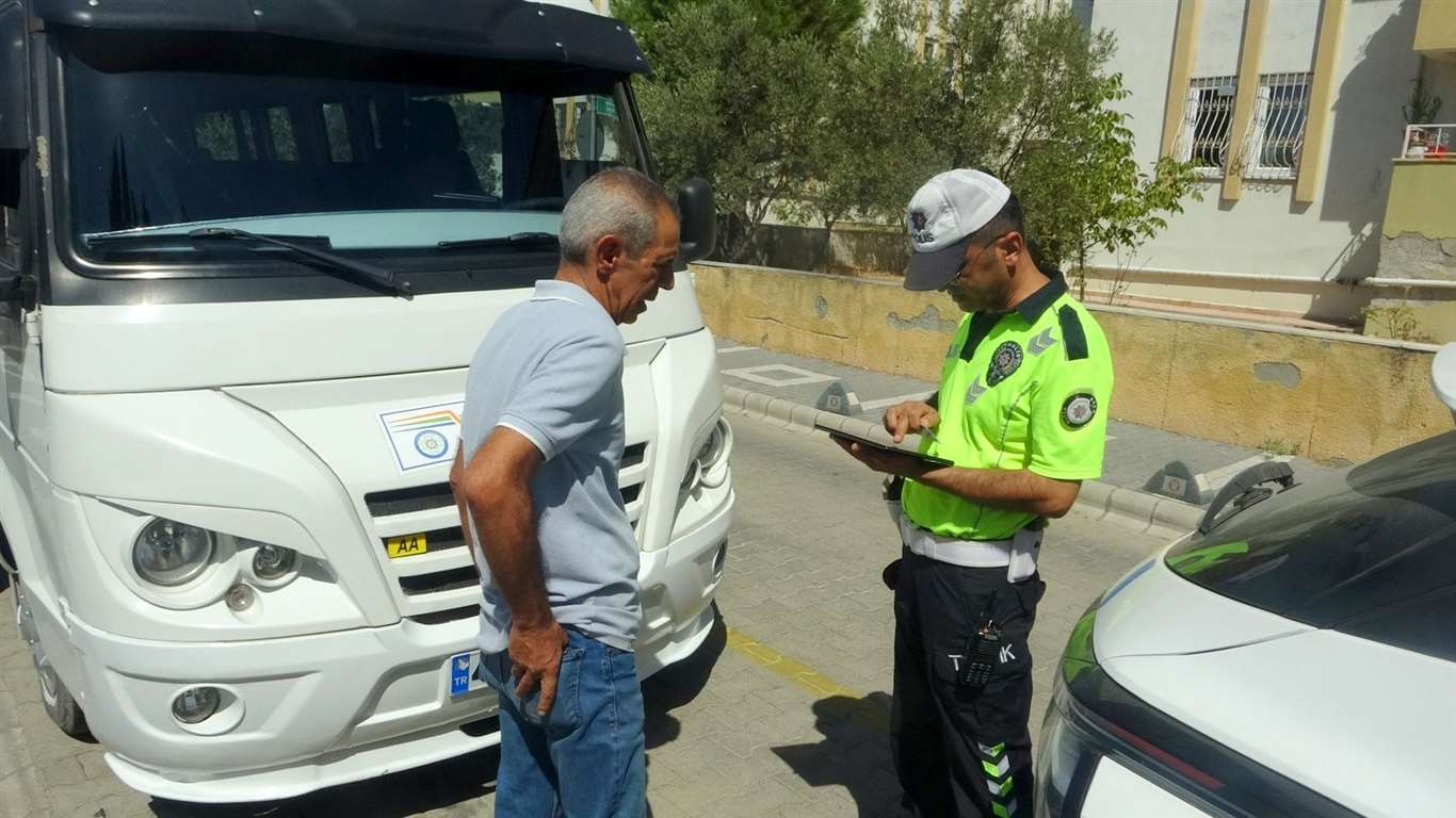 Menteşe'de okul servislerine sıkı denetim haberi