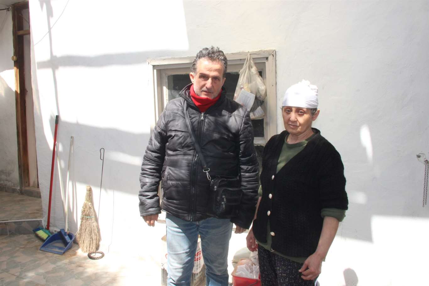 Menteşe'de yangın mağduru kardeşler yardım bekliyor haberi