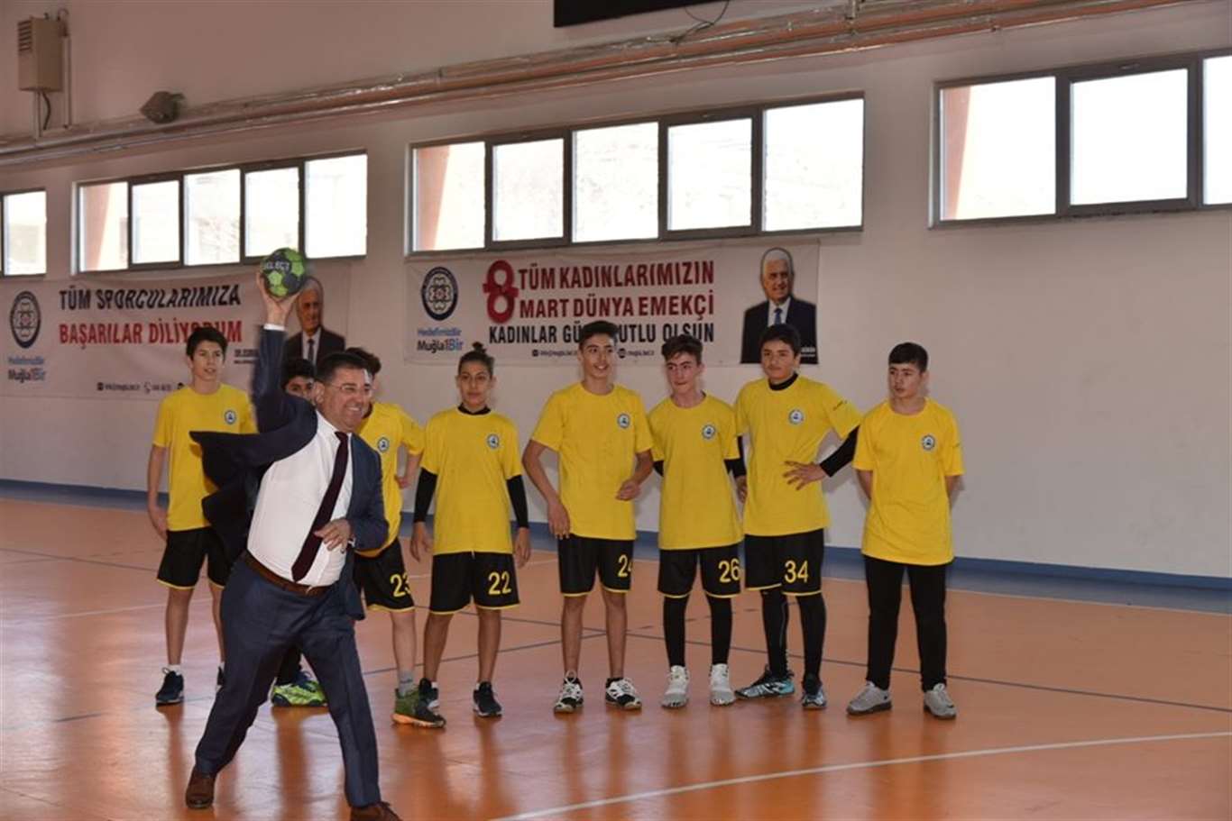 Milas Belediyespor Hentbol takımı Türkiye Şampiyonasında haberi