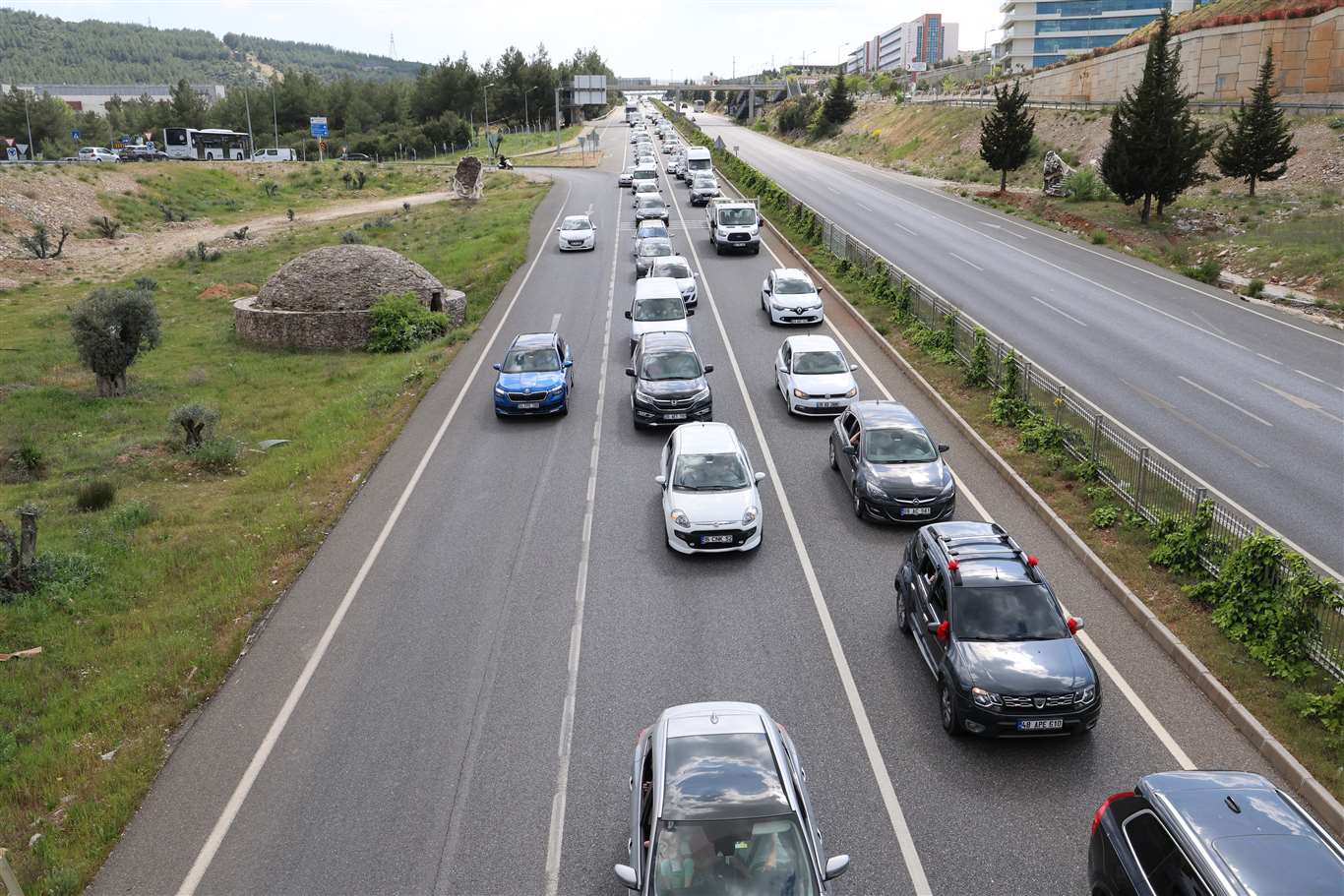  Muğla'da motorlu kara taşıtı sayısı 783 Bini aştı haberi