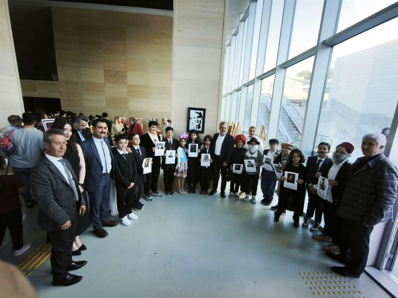   MTK Koleji öğrencilerinin eserleri görücüye çıktı haberi