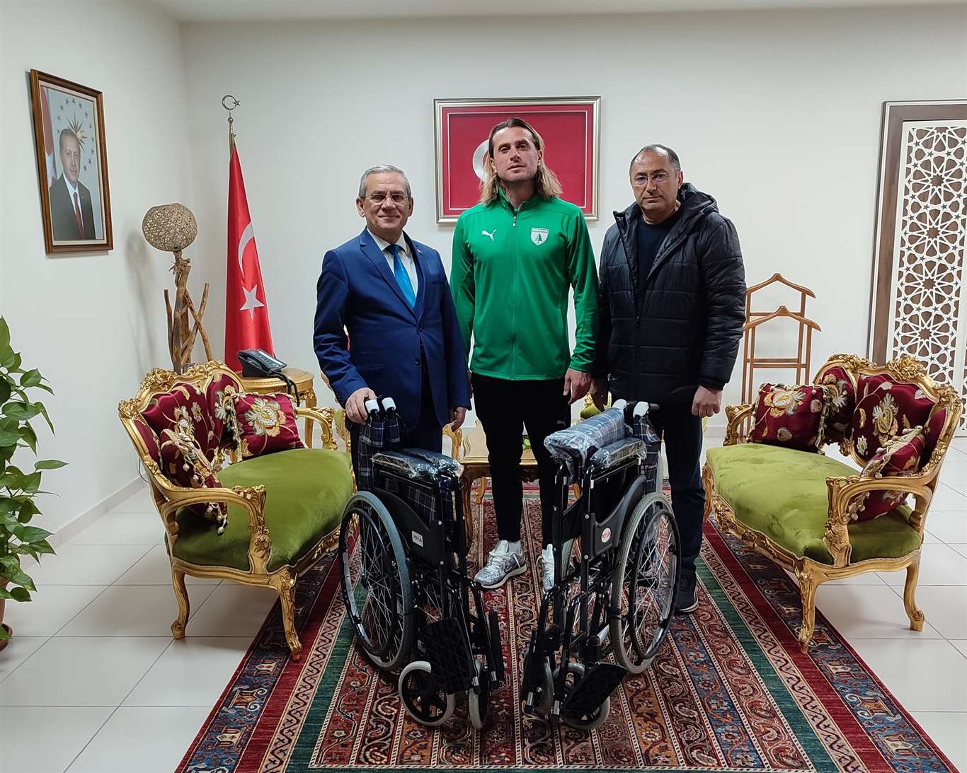    Muğlaspor futbolcularından örnek davranış haberi