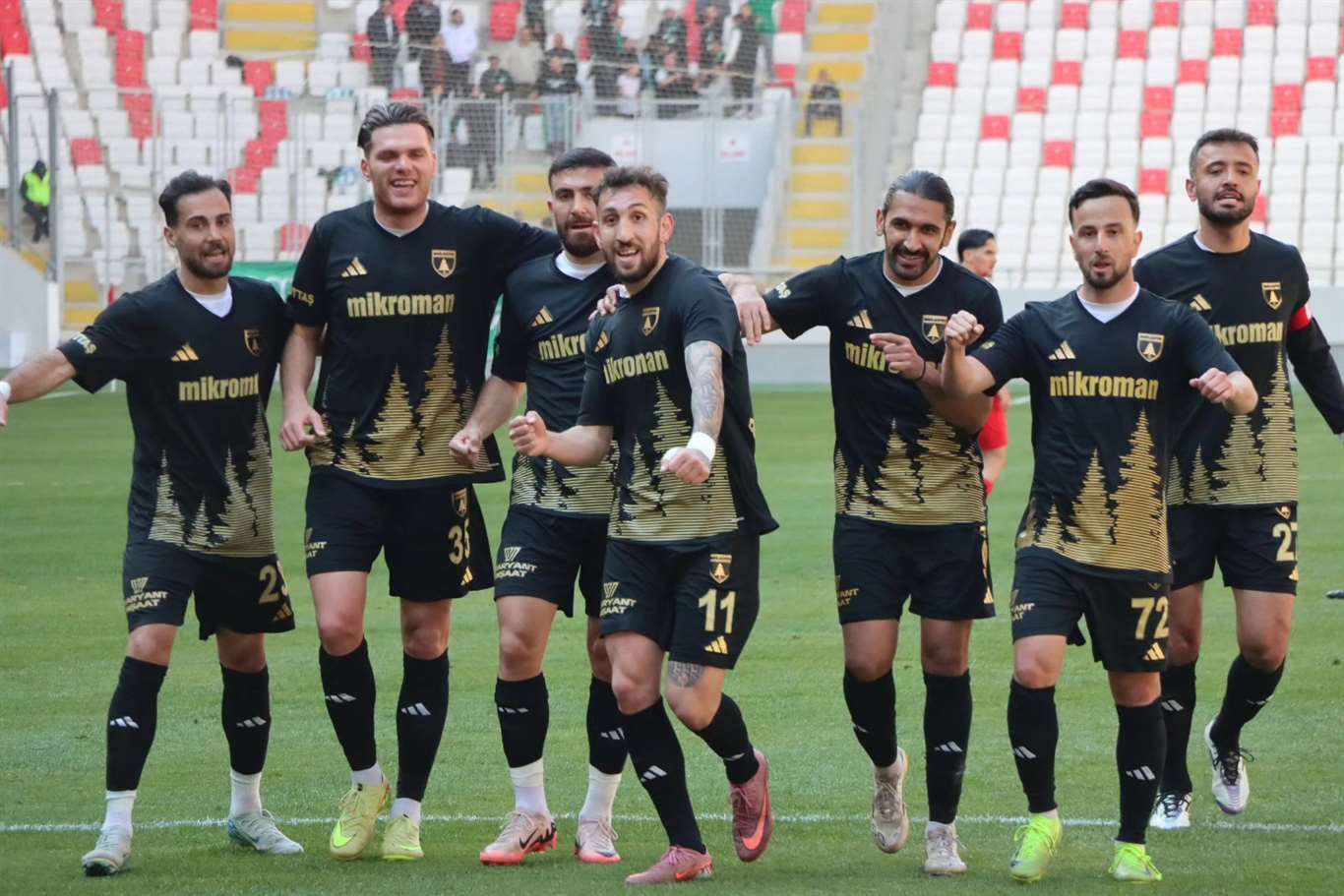 Muğlaspor deplasmanda farklı kazandı haberi