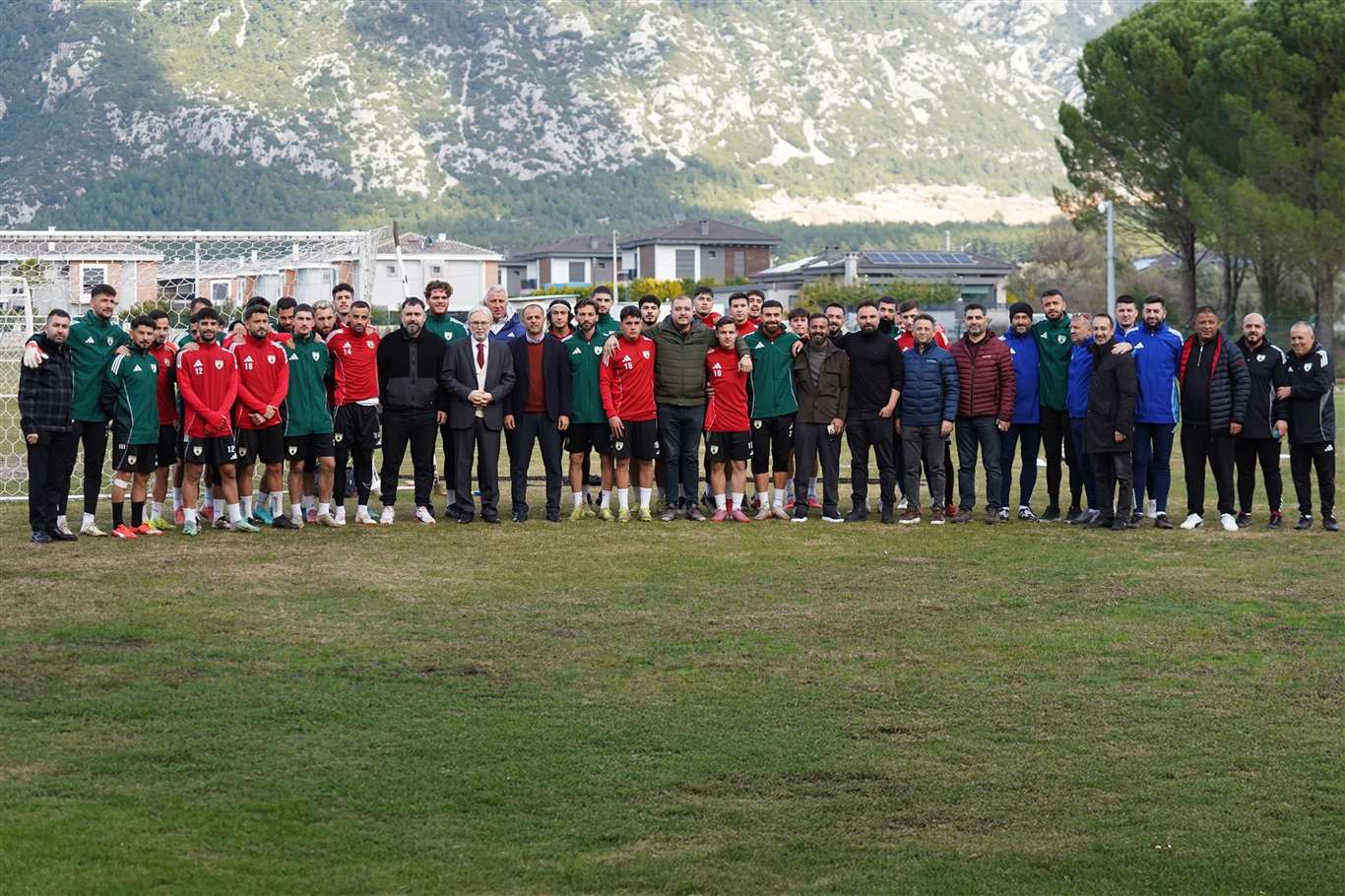 Muğlaspor hazırlık kampı için Antalya'da haberi