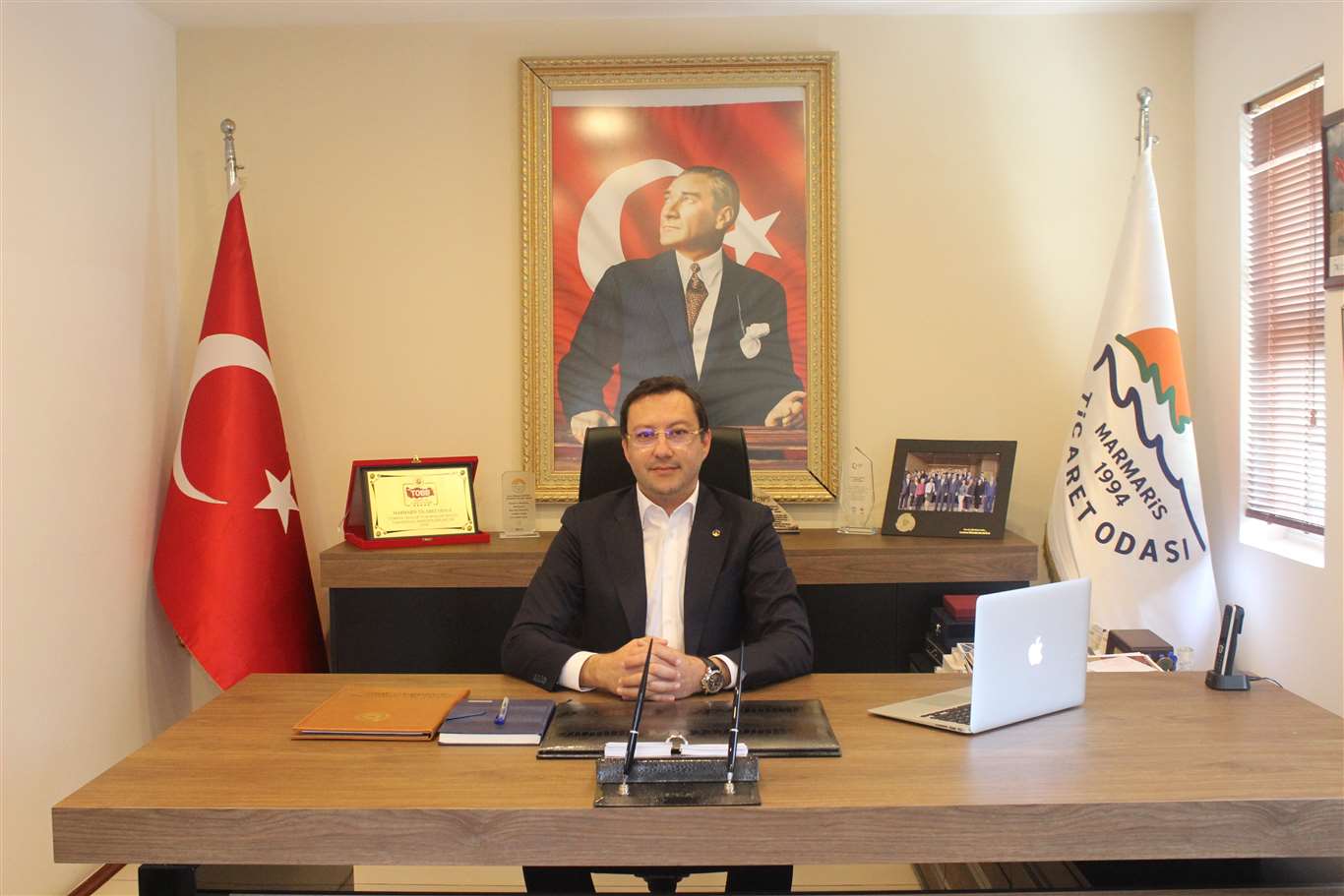 Başkan Ayhan, 'Marmaris'te satılık otel' haberlerine yanıt verdi haberi