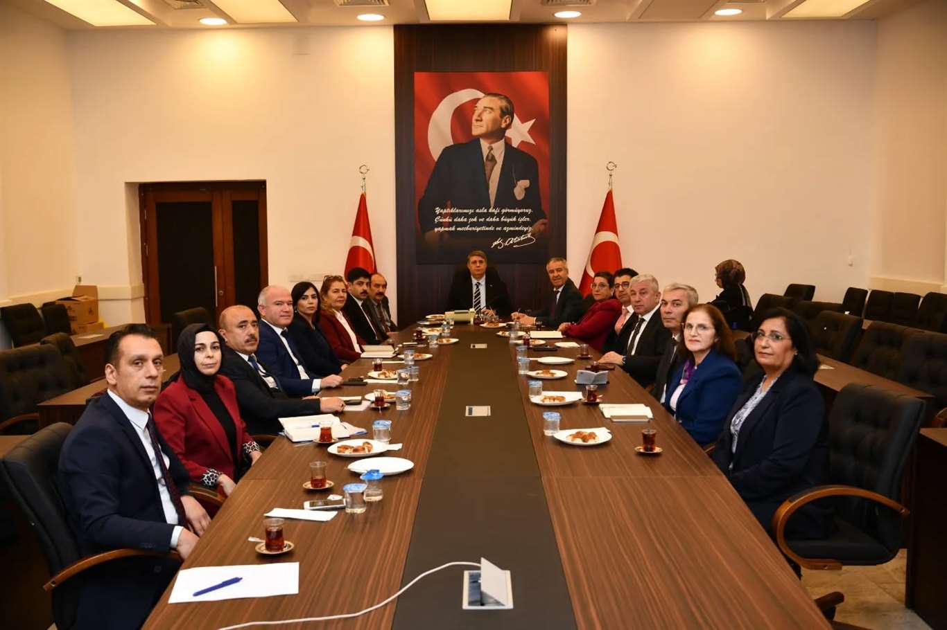 Nüfus müdürlerine 