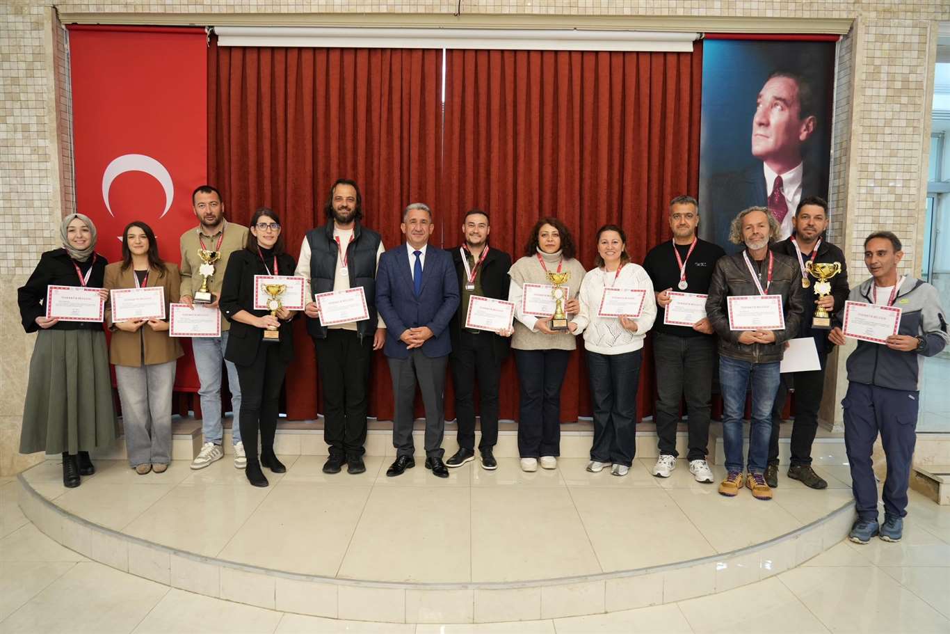 Muğla'da öğretmenler arası spor turnuvalarının ödül töreni coşkuyla gerçekleşti haberi