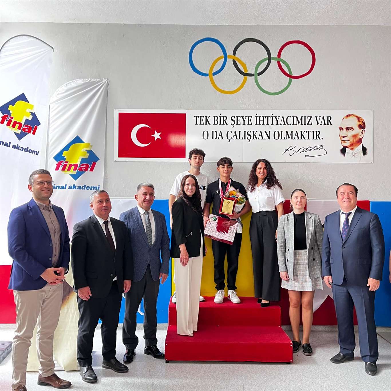Türkiye Şampiyonu öğrenci ödüllendirildi haberi