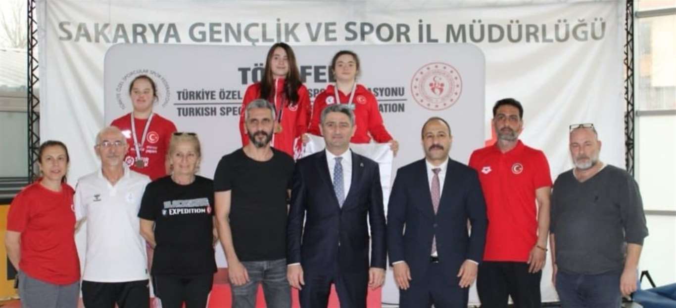 Köyceğizli yüzme sporcusu Oral, madalyaları topladı haberi