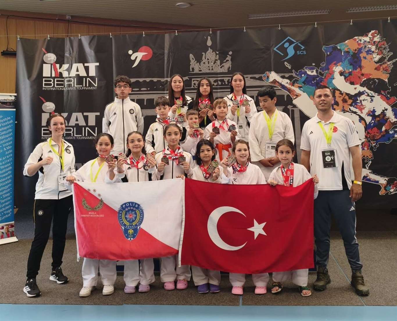 Muğla Parla Spor Kulübü, Berlin'den madalyalarla döndü haberi
