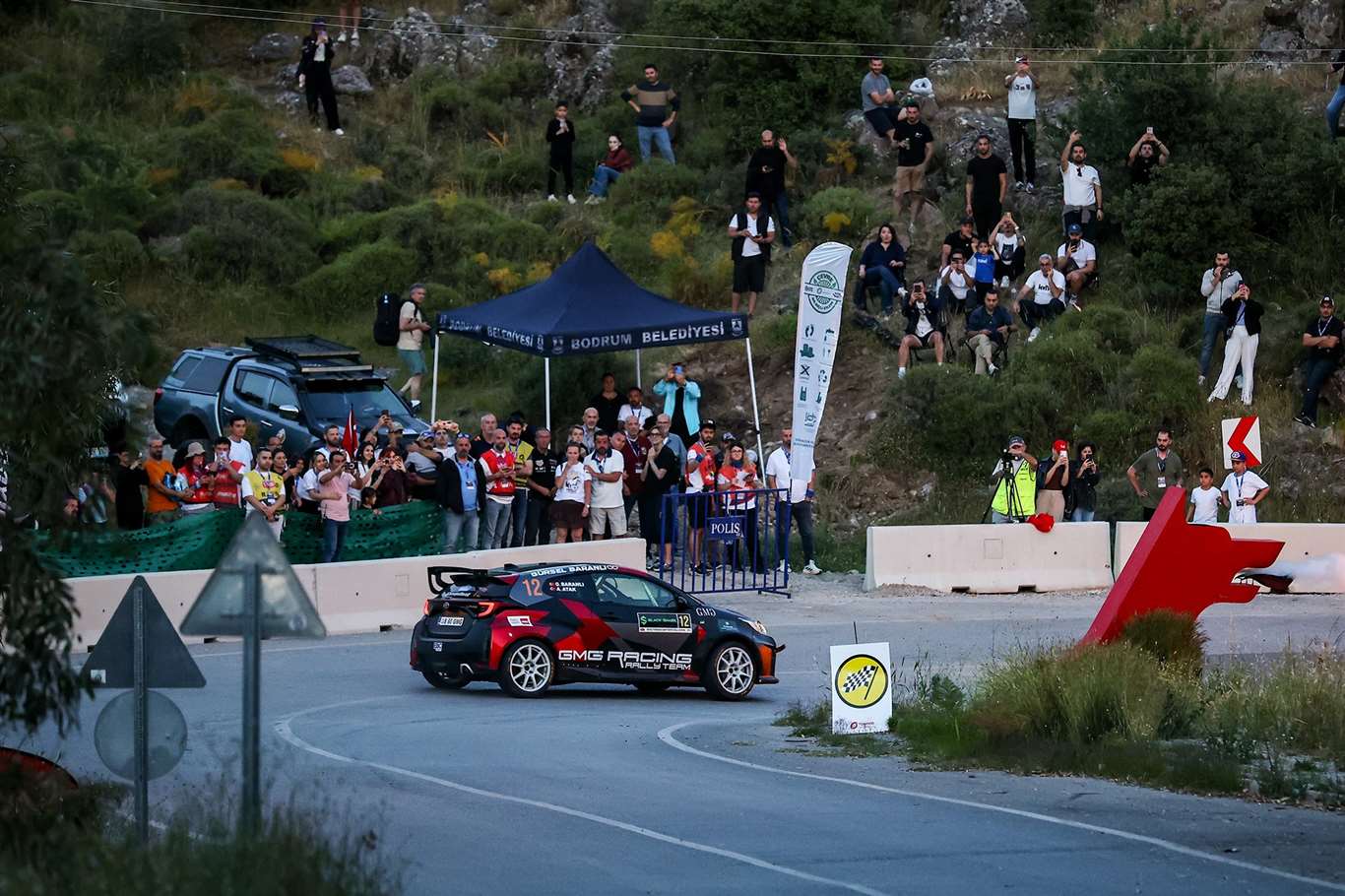Bodrum Rallisi, büyük çekişmeye sahne olan etapların ardından tamamlandı haberi