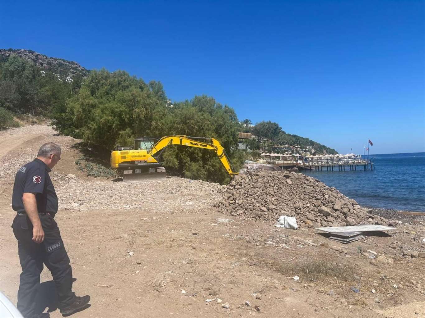  Sahilde beton dökümüne 150 bin lira ceza haberi