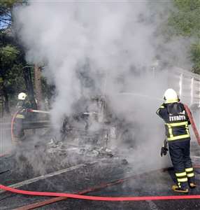 Sakar rampasında araç yangını haberi