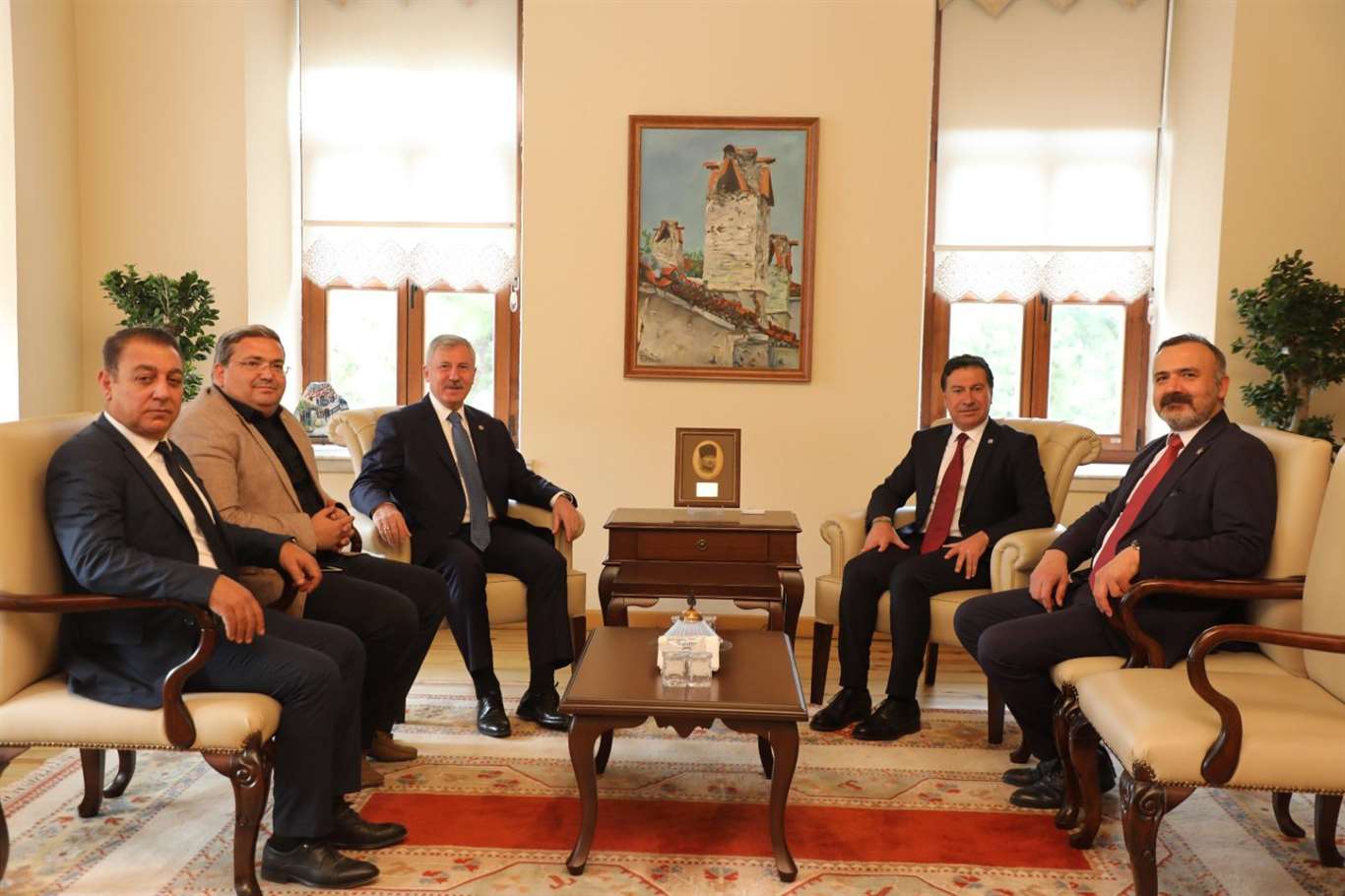Selçuk Özdağ'dan belediye başkanlarına ziyaret haberi