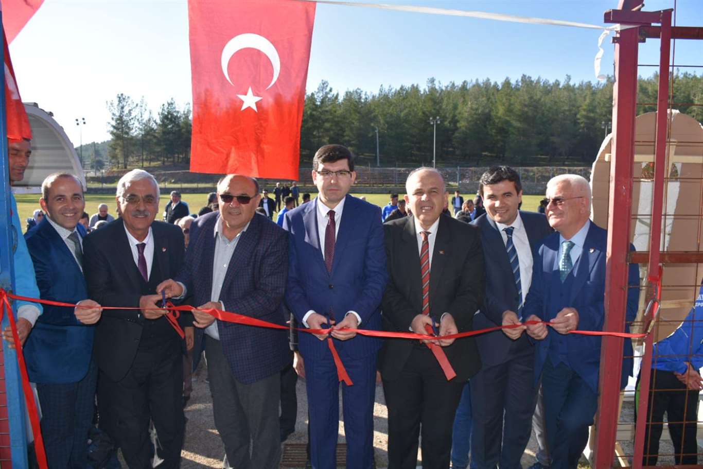 Seydikemer Belediyespor Sosyal Tesislerinin açılışı yapıldı haberi