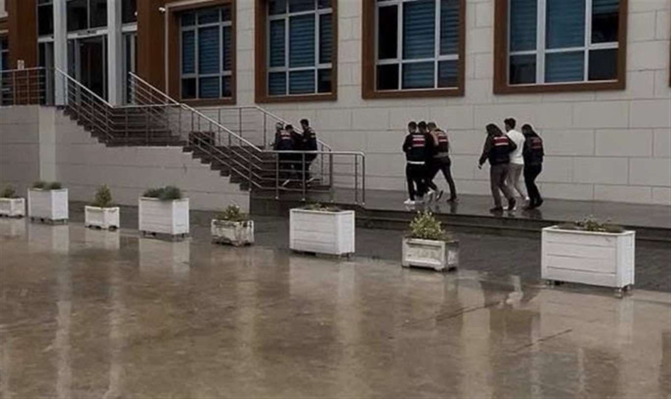       Muğla dahil 7 ilde siber dolandırıcılık operasyonu: 4 tutuklama haberi