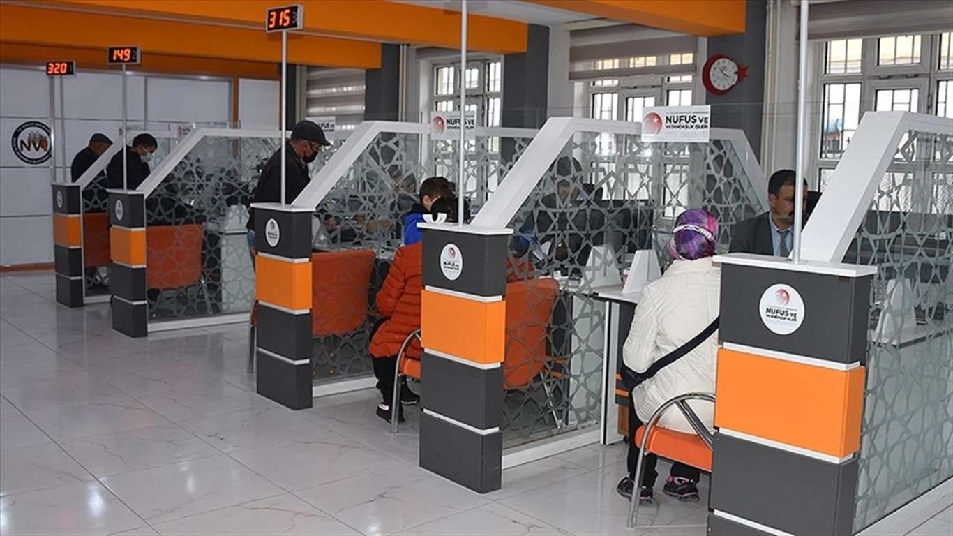 Sınav günü nüfus müdürlükleri açık olacak haberi
