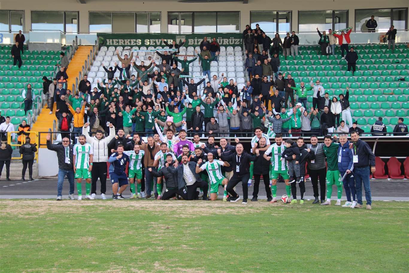 Muğlaspor Teknik Direktörü Durmuş: 